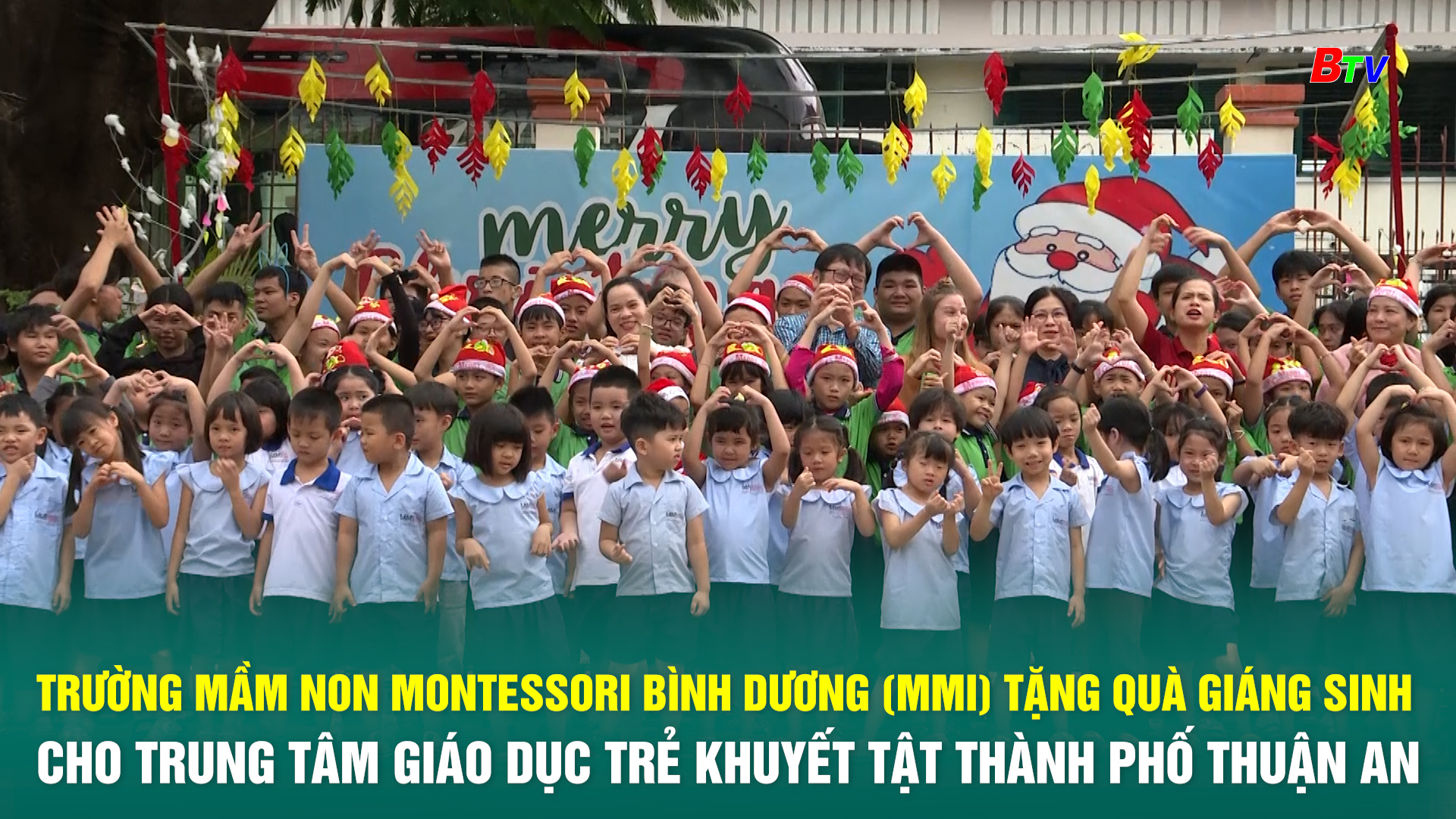 Trường Mầm non MONTESSORI Bình Dương (MMI) tặng quà Giáng sinh cho Trung tâm Giáo dục Trẻ khuyết tật thành phố Thuận An